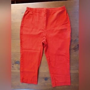 Faded Glory Capri Stretch Pull On Pants